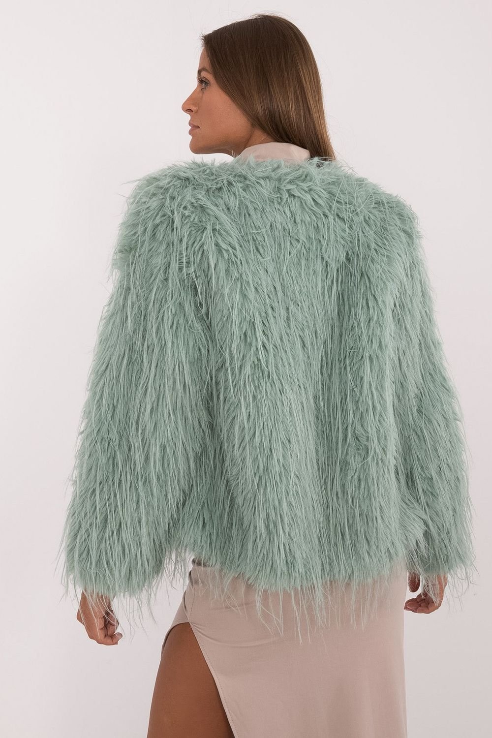 1037910