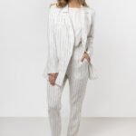 Pantaloni de damă model 212251 awama 1 1075751